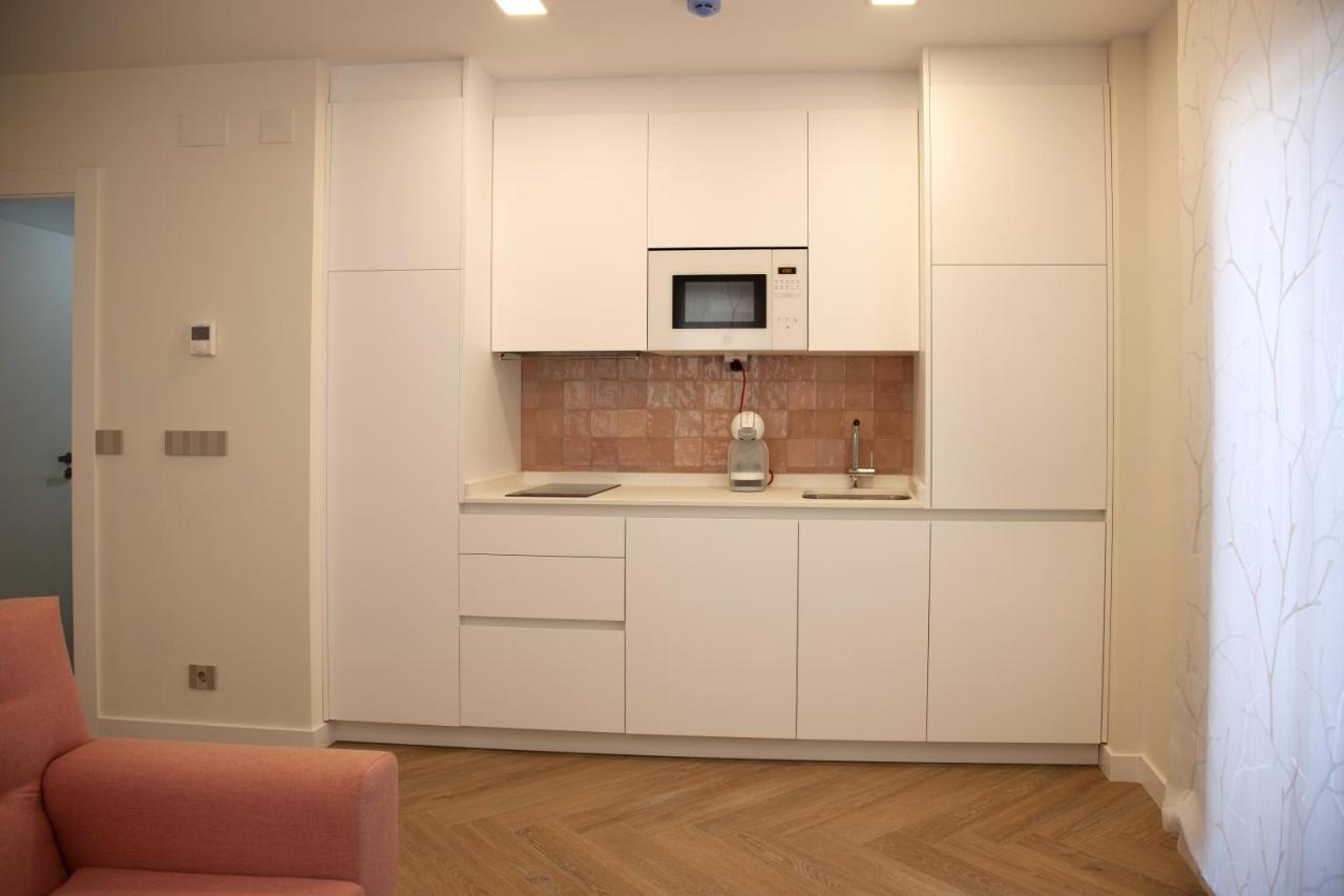 Apartamentos La Quinta Burgos Bagian luar foto