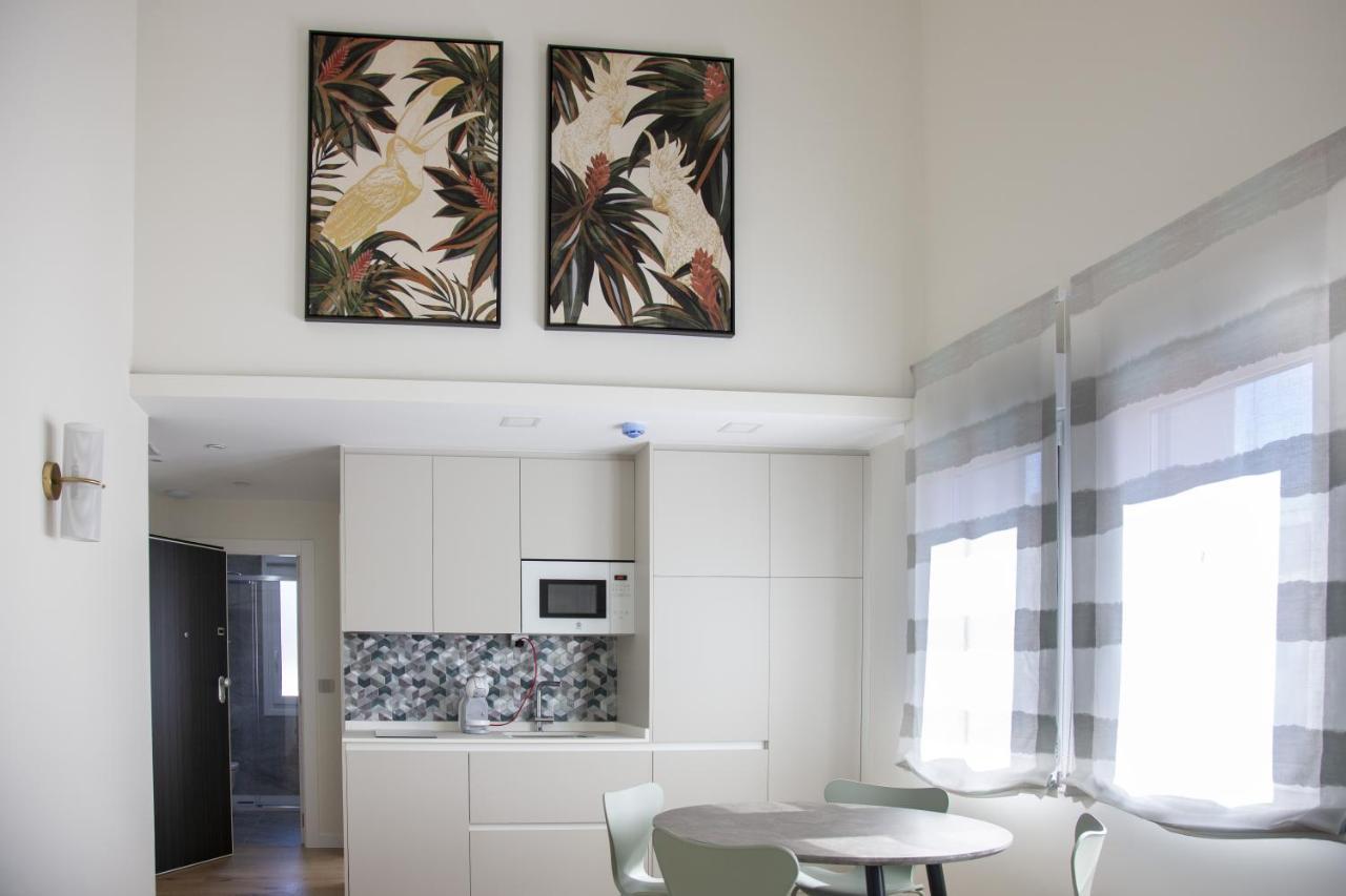 Apartamentos La Quinta Burgos Bagian luar foto