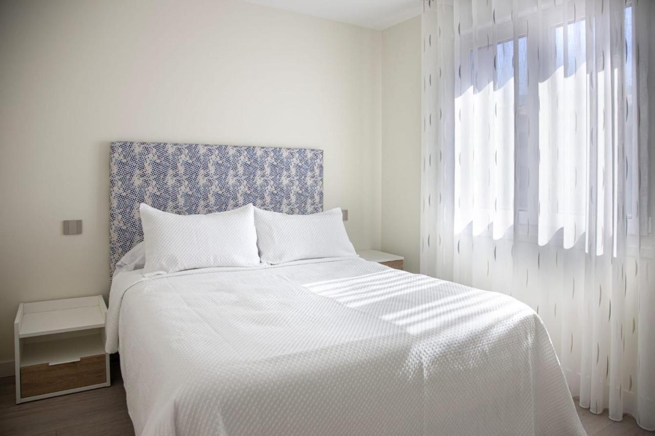 Apartamentos La Quinta Burgos Bagian luar foto